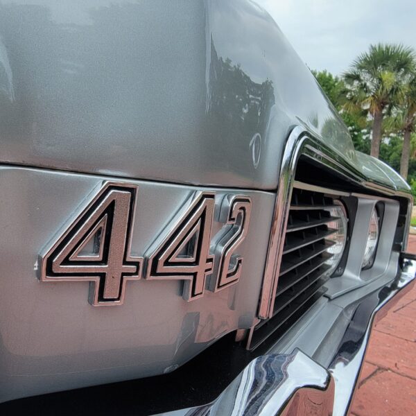 1969 Oldsmobile 4-4-2 - Image 5