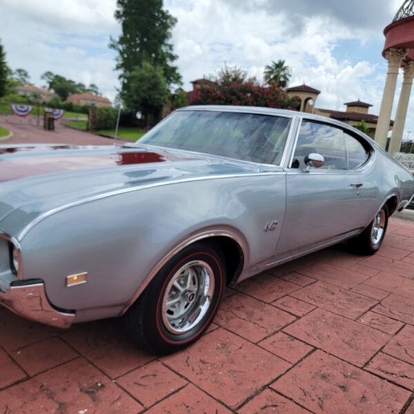 1969 Oldsmobile 4-4-2 - Image 10