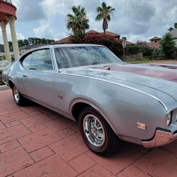 1969 Oldsmobile 4-4-2 - Image 11