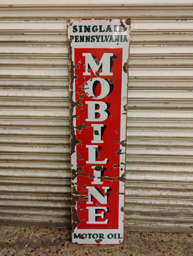 Sinclair Mobiline Sign