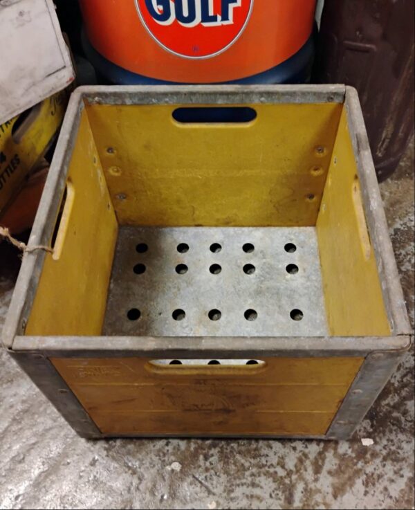 Borden's Crate - Image 4