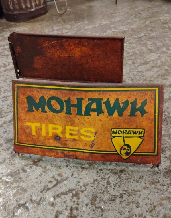 Mohawk Tire Holder - Image 2