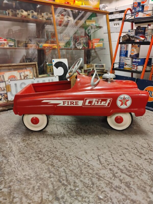 Fire Chief Pedal Car - Image 2