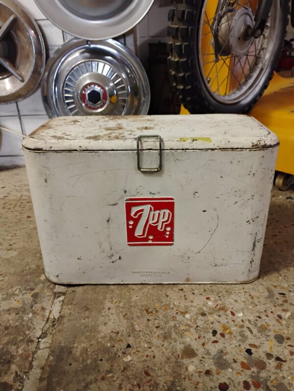 7-Up Cooler