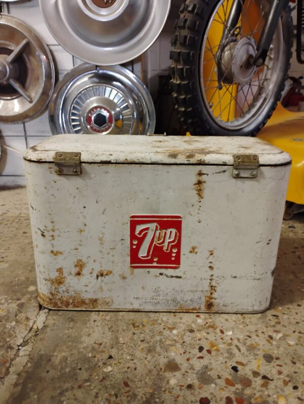 7-Up Cooler - Image 2