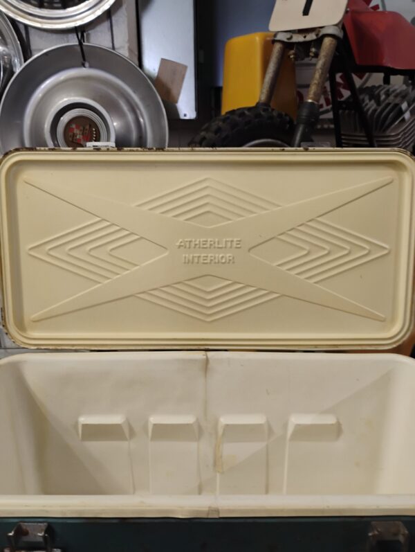 Thermos Ice Chest - Image 8