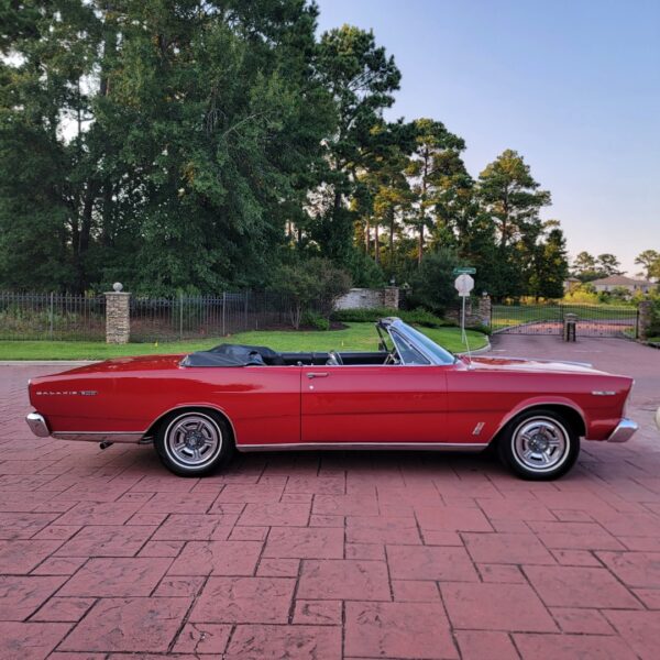 1966 Ford Galaxie 500 7-Litre Convertible - Image 19