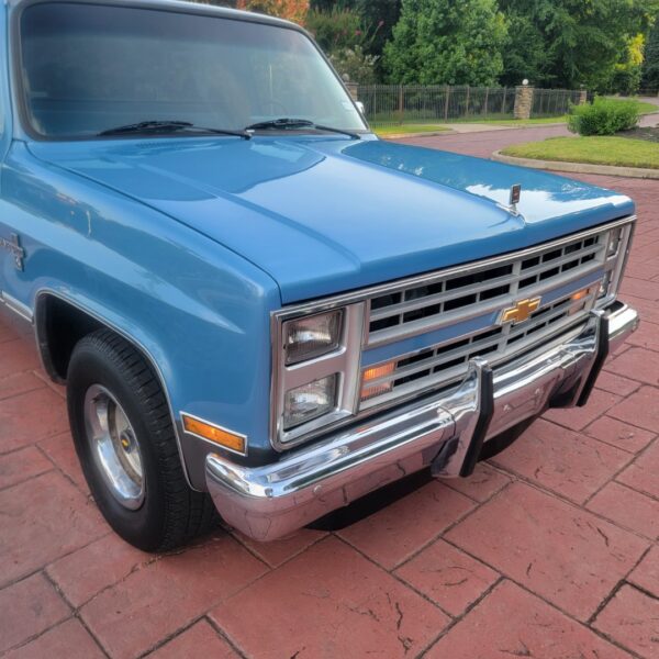 1987 Chevy R10 Silverado - Image 21