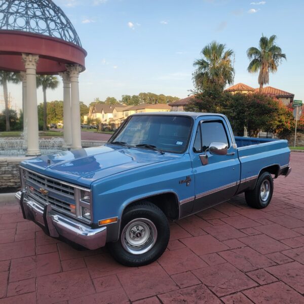 1987 Chevy R10 Silverado - Image 26