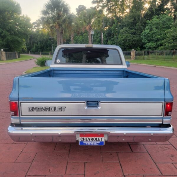 1987 Chevy R10 Silverado - Image 30