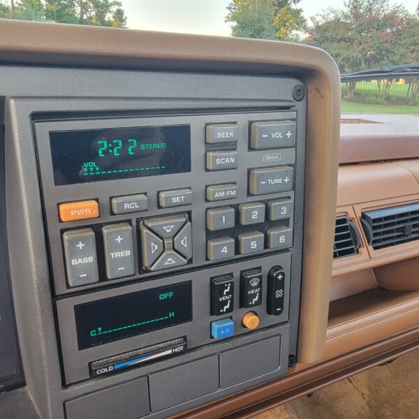 1989 Chevy C1500 Silverado - Image 26