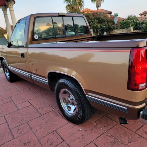 1989 Chevy C1500 Silverado - Image 28