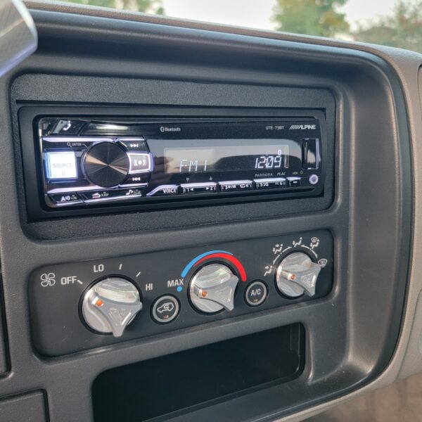 1998 Chevy C1500 Silverado - Image 27