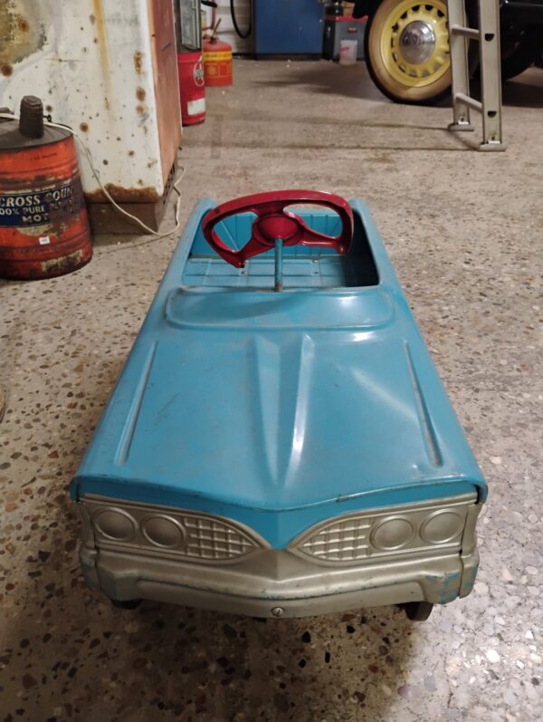 Tee Bird Pedal Car - Image 3
