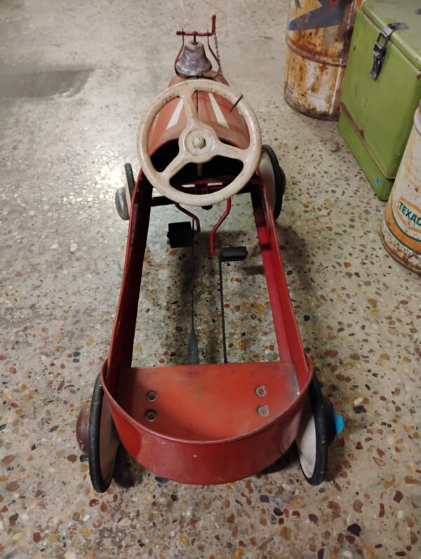 Fire Chief Pedal Car - Image 4
