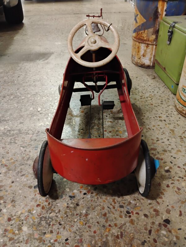 Fire Chief Pedal Car - Image 5