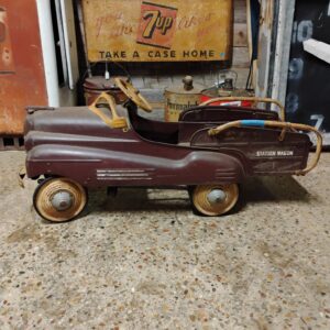 Station Wagon Pedal Car