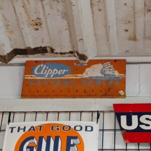 Clipper Battery Cable Holder Sign