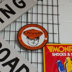 Oilzum Sign