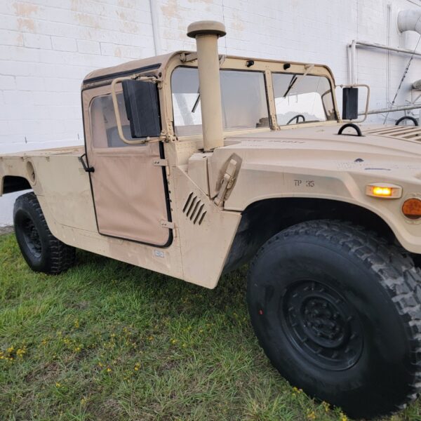 2009 AM General M998 - Image 8