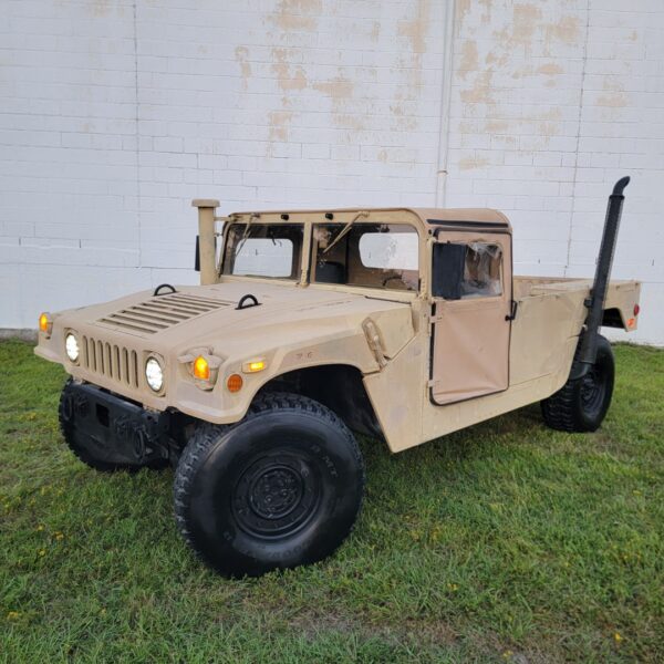 2009 AM General M998 - Image 19