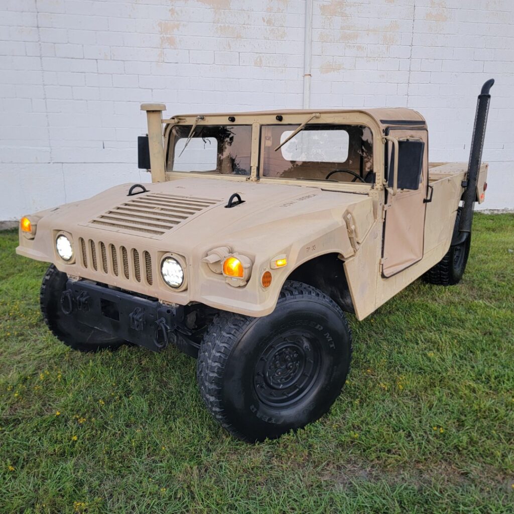2009 AM General Humvee (M998)