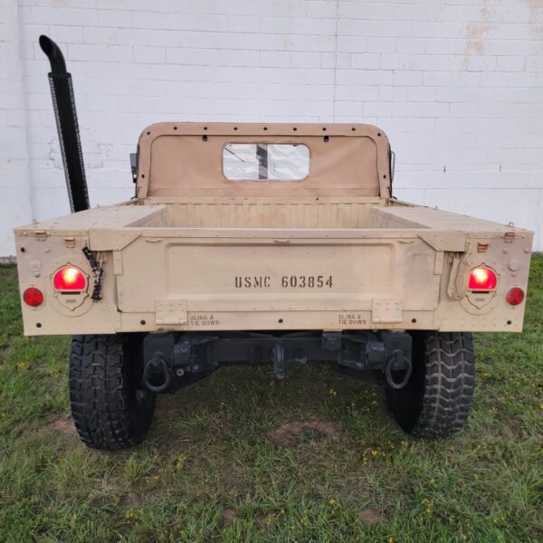 2009 AM General M998 - Image 23