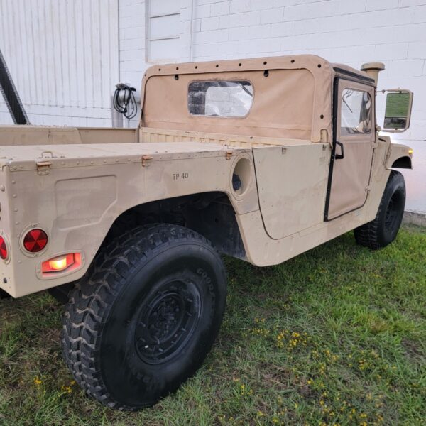 2009 AM General M998 - Image 25