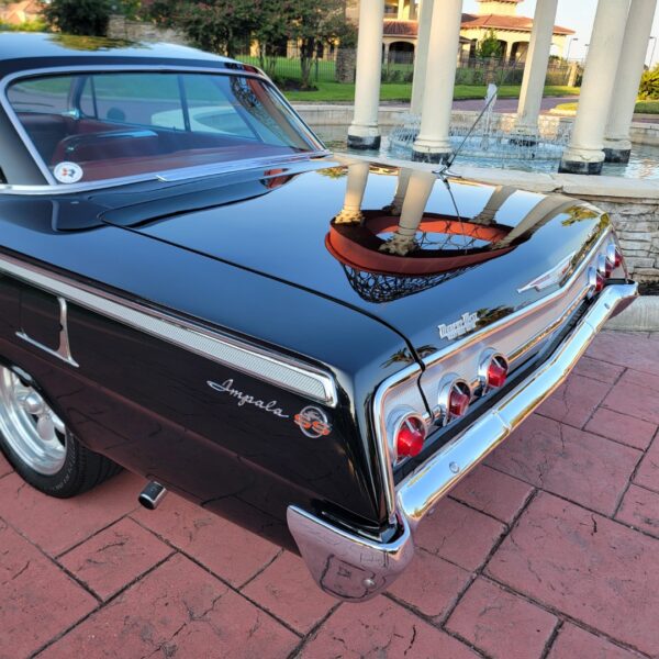 1962 Chevy Impala SS - Image 38