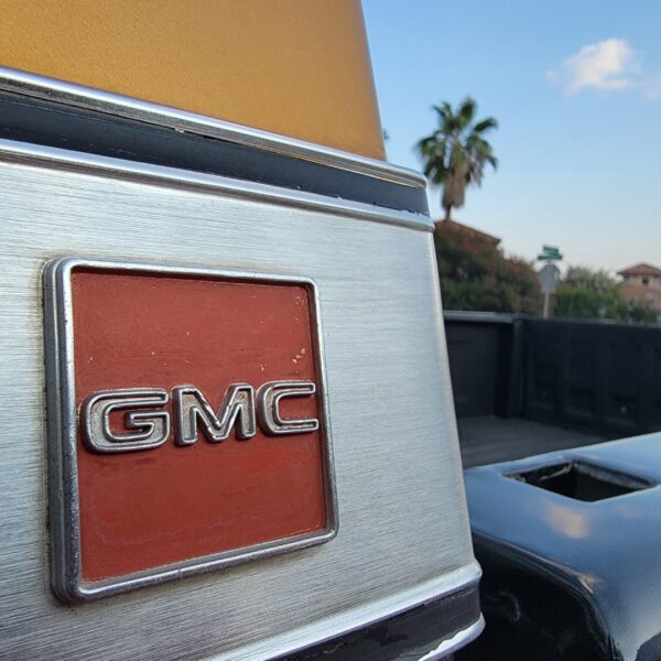 1975 GMC Sierra Classic C15 "Gentleman Jim" - Image 10
