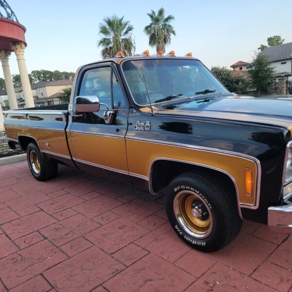 1975 GMC Sierra Classic C15 "Gentleman Jim" - Image 13