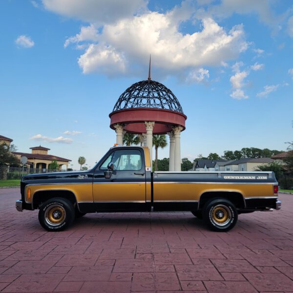 1975 GMC Sierra Classic C15 "Gentleman Jim" - Image 21