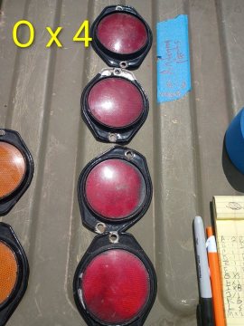 Reflector (Red)