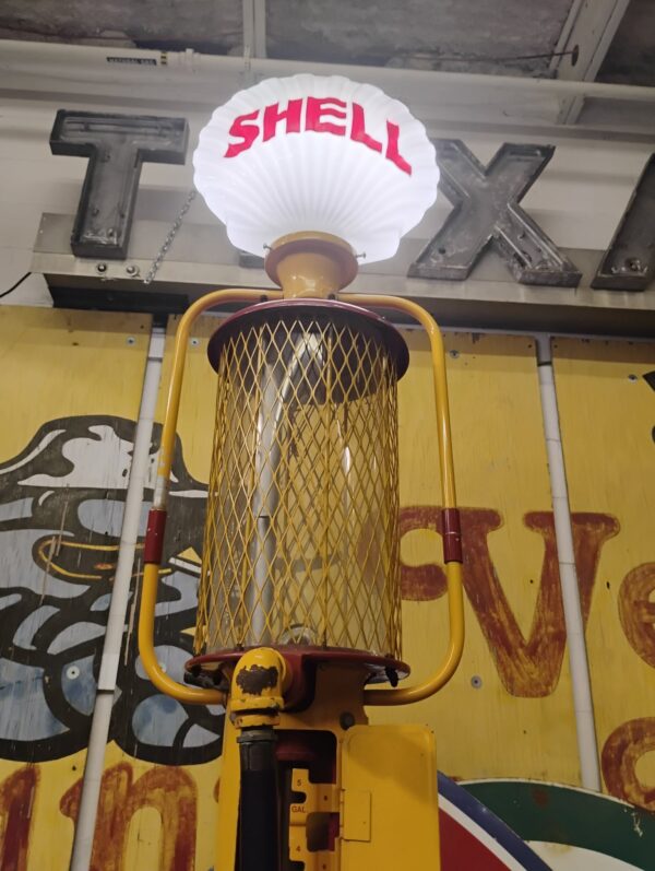 Shell Mae West Gas Pump - Image 5