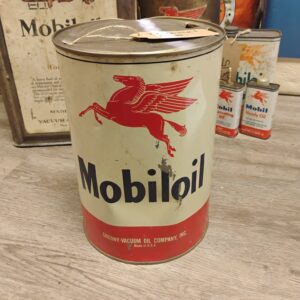 Mobil Oil Can