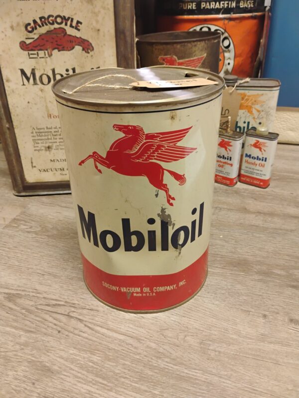 Mobil Oil Can