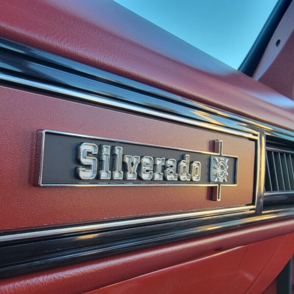 1977 Chevy C10 Silverado - Image 6
