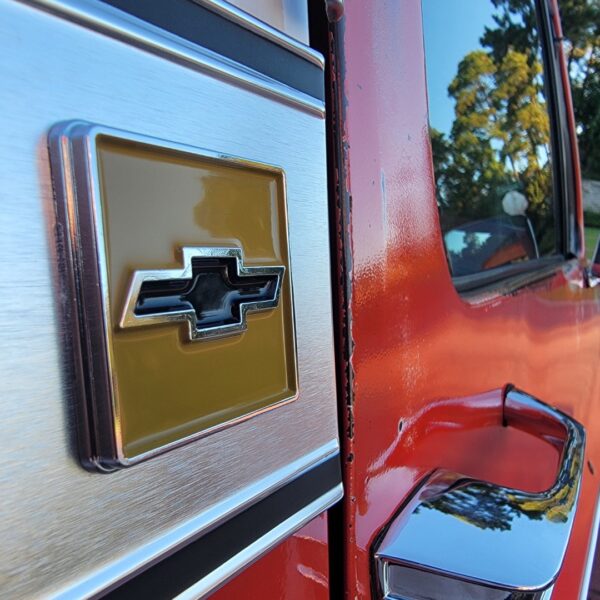 1977 Chevy C10 Silverado - Image 9