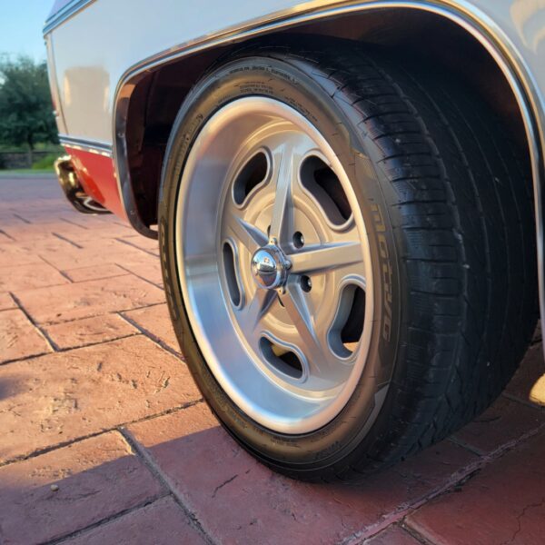 1977 Chevy C10 Silverado - Image 32