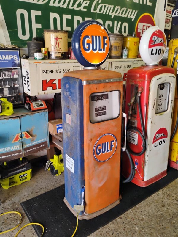 Gulf Gas Pump