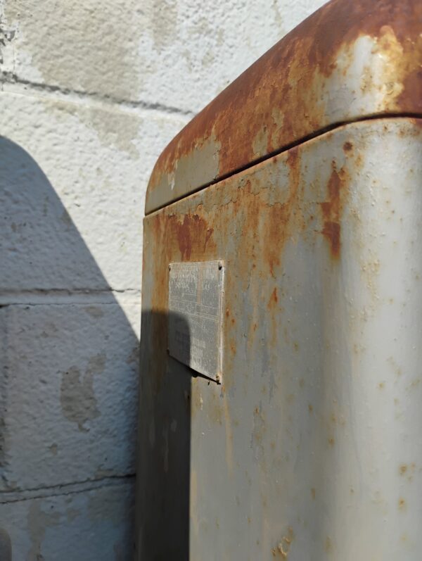 Southwest Gas Pump - Image 3