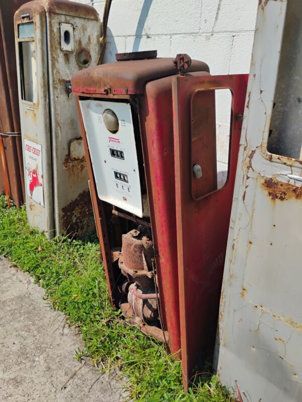 Tokheim Gas Pump - Image 4