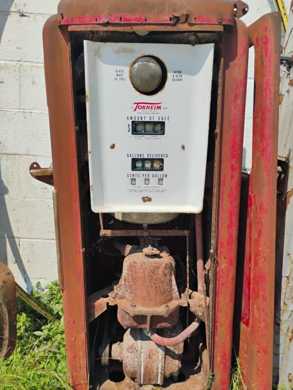 Tokheim Gas Pump - Image 3