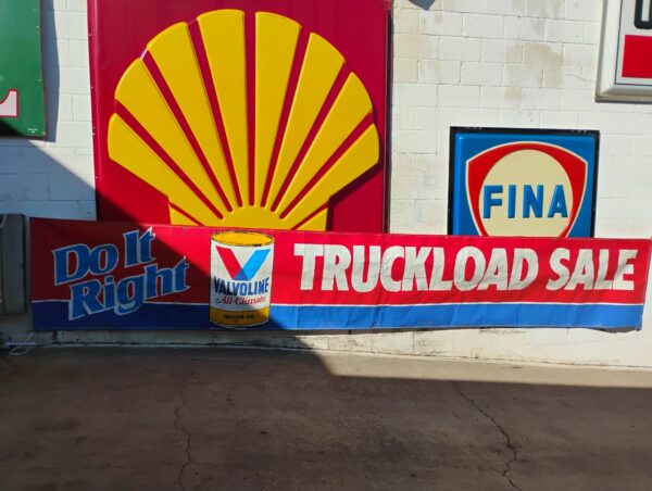 Valvoline Truckload Sale Banner