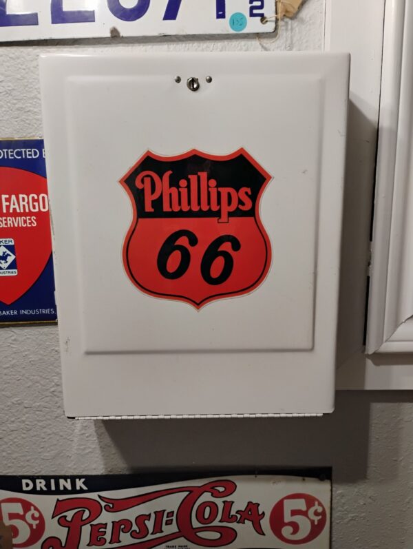 Pillips 66 Paper Towel Dispenser