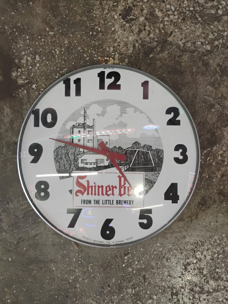 Shiner Clock