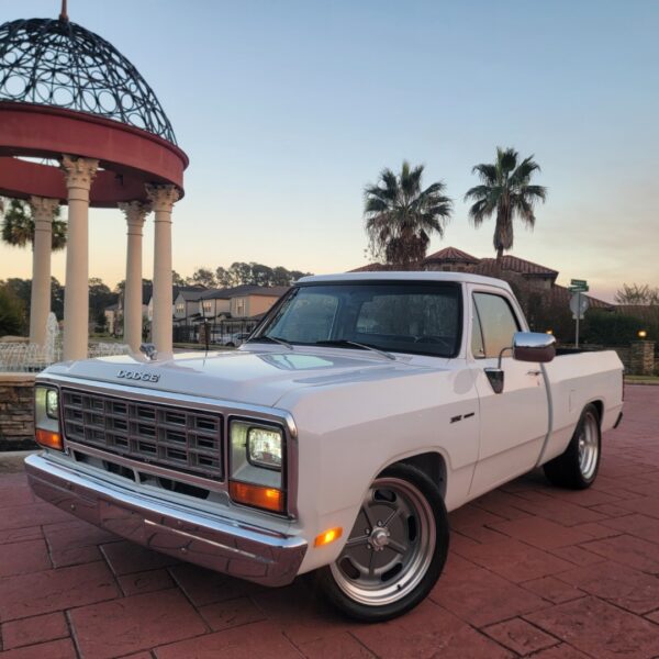 1982 Dodge D150 Resto-Mod
