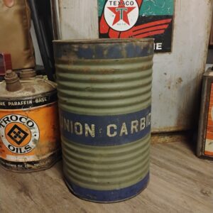 Union Carbide Can
