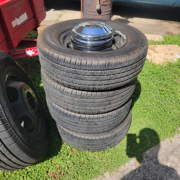 Chevy 4x4 C10/K10 Tires
