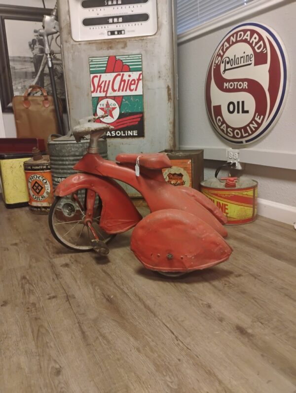 1933 Kids Tricycle